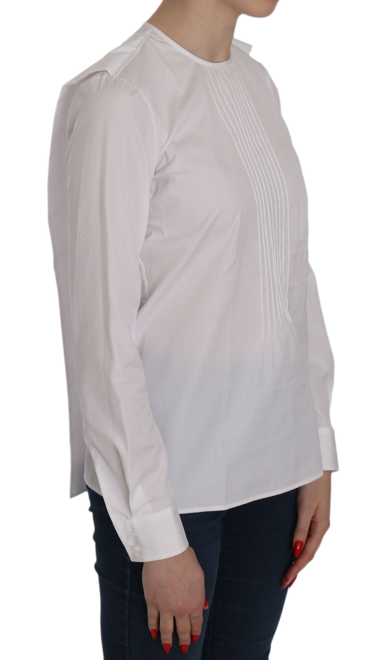 Top elegante con cuello redondo de algodón blanco