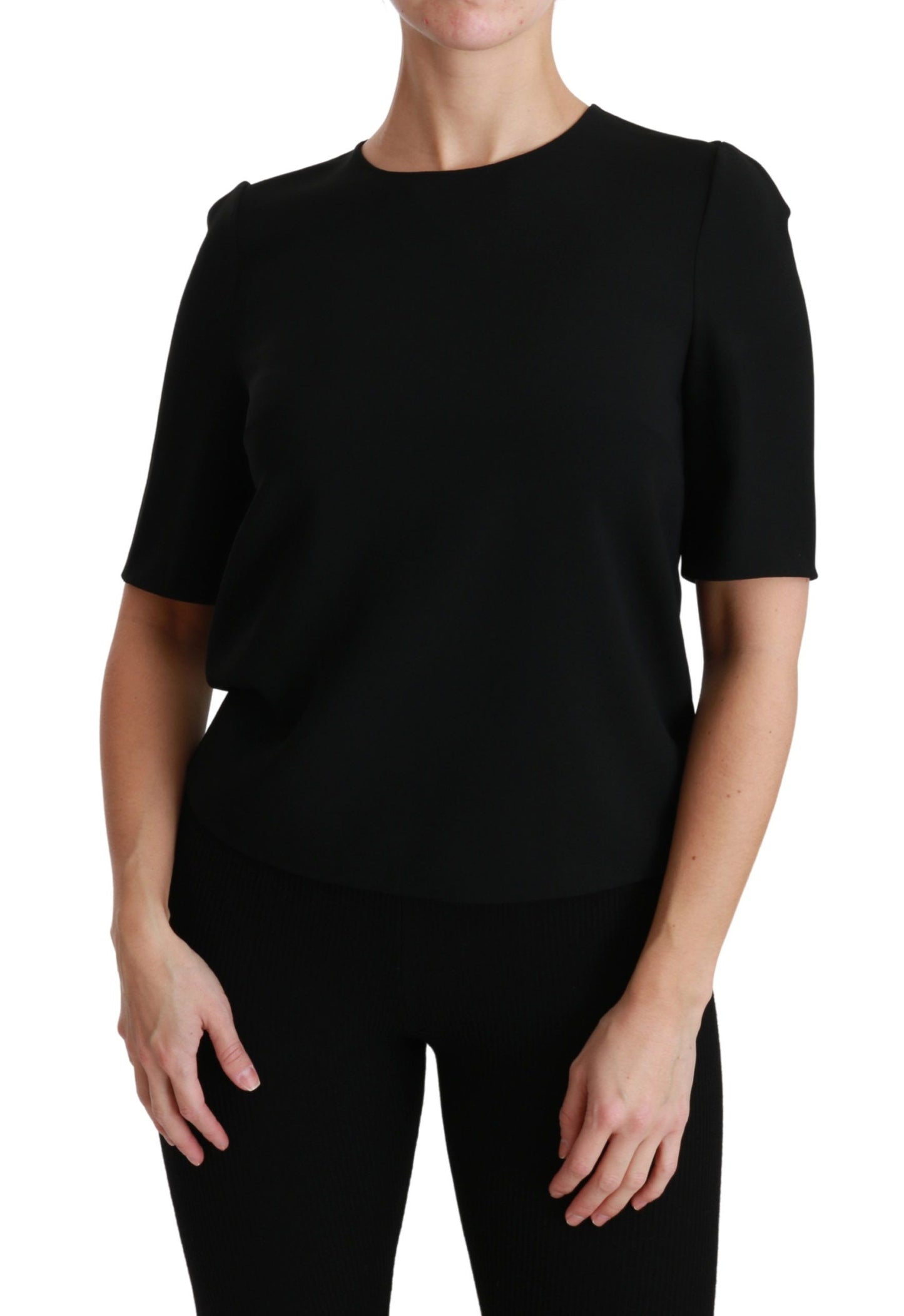 Blusa elástica negra elegante