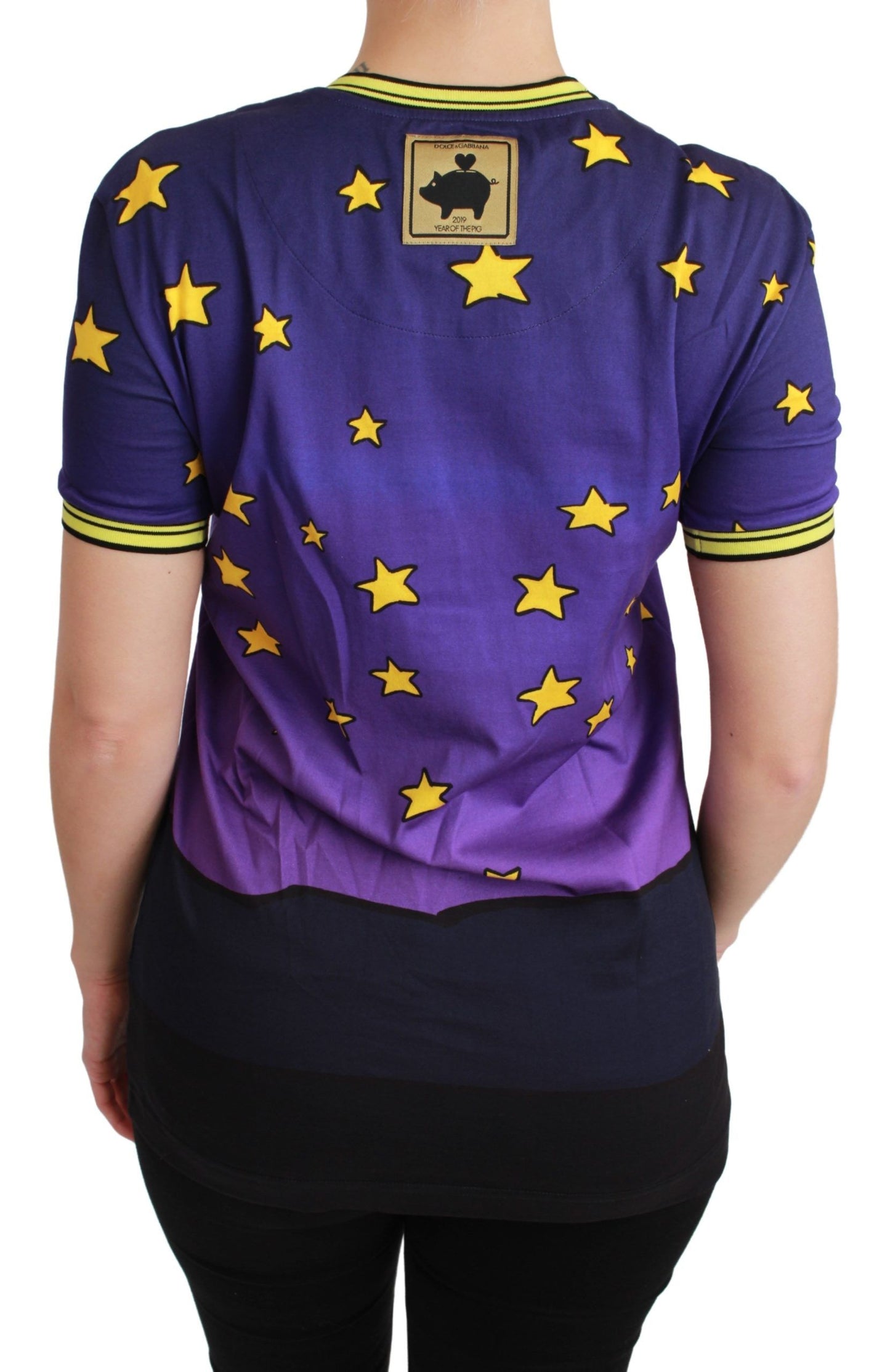 Elegante camiseta con motivo de cuello redondo en morado