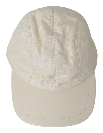 Elegante gorra de béisbol de piel de cordero blanca