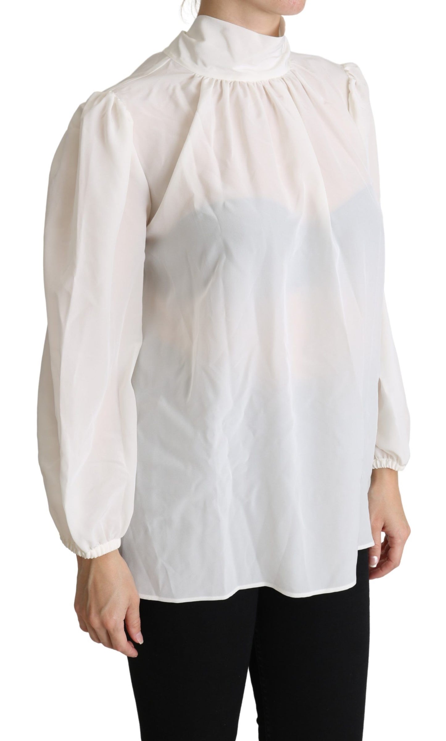 Blusa elegante con lazo de seda blanca