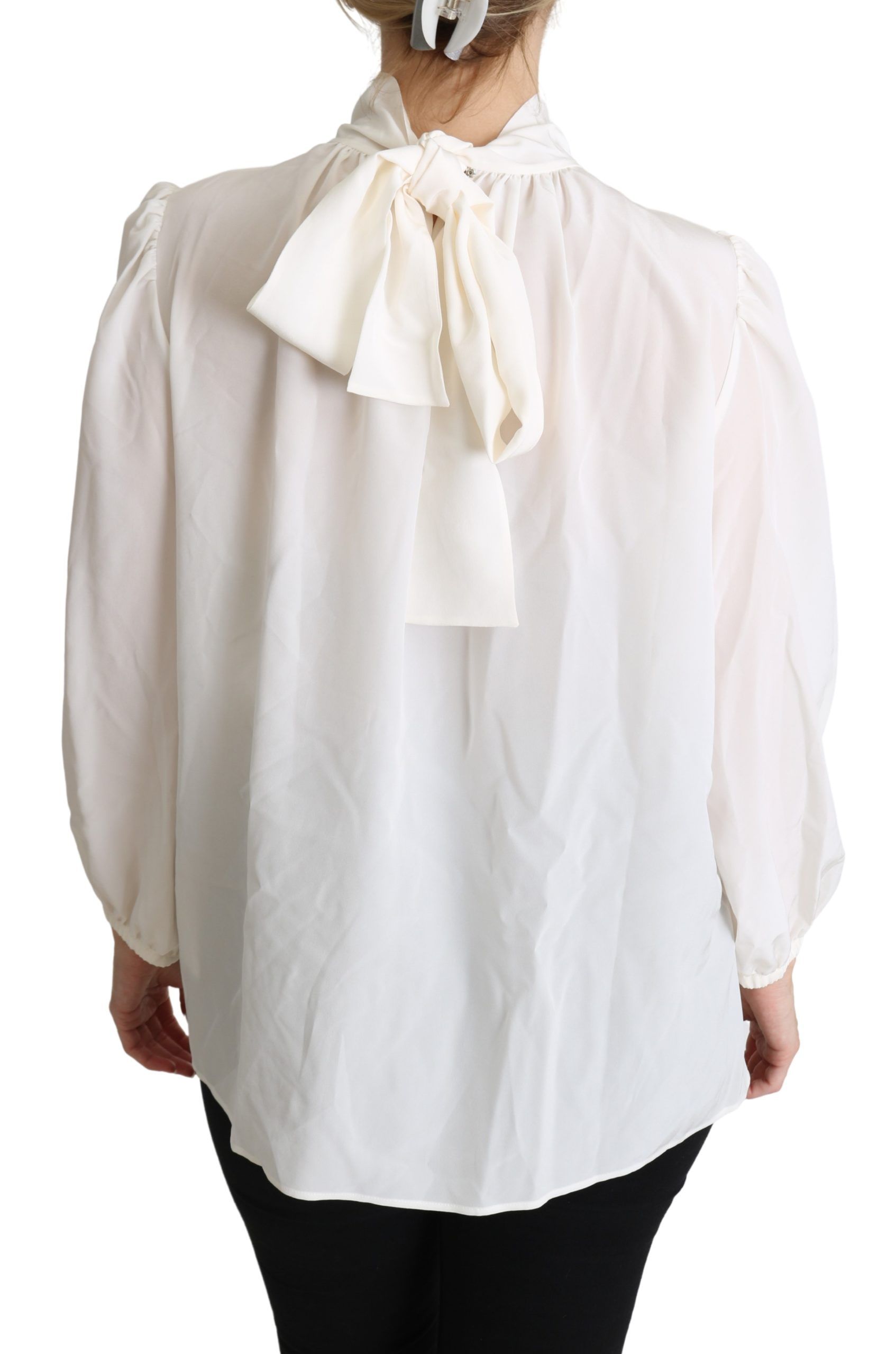 Elegante witte zijden poesje strikblouse