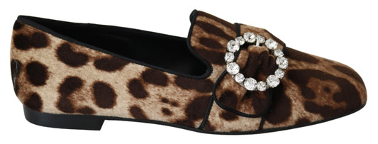 Mocasines con adornos de cristal y estampado de leopardo