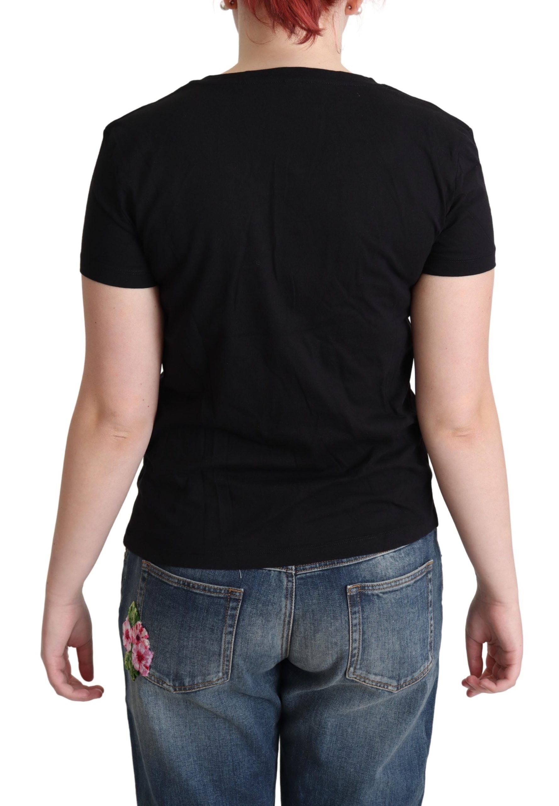 Camiseta elegante de algodón negro con cuello redondo