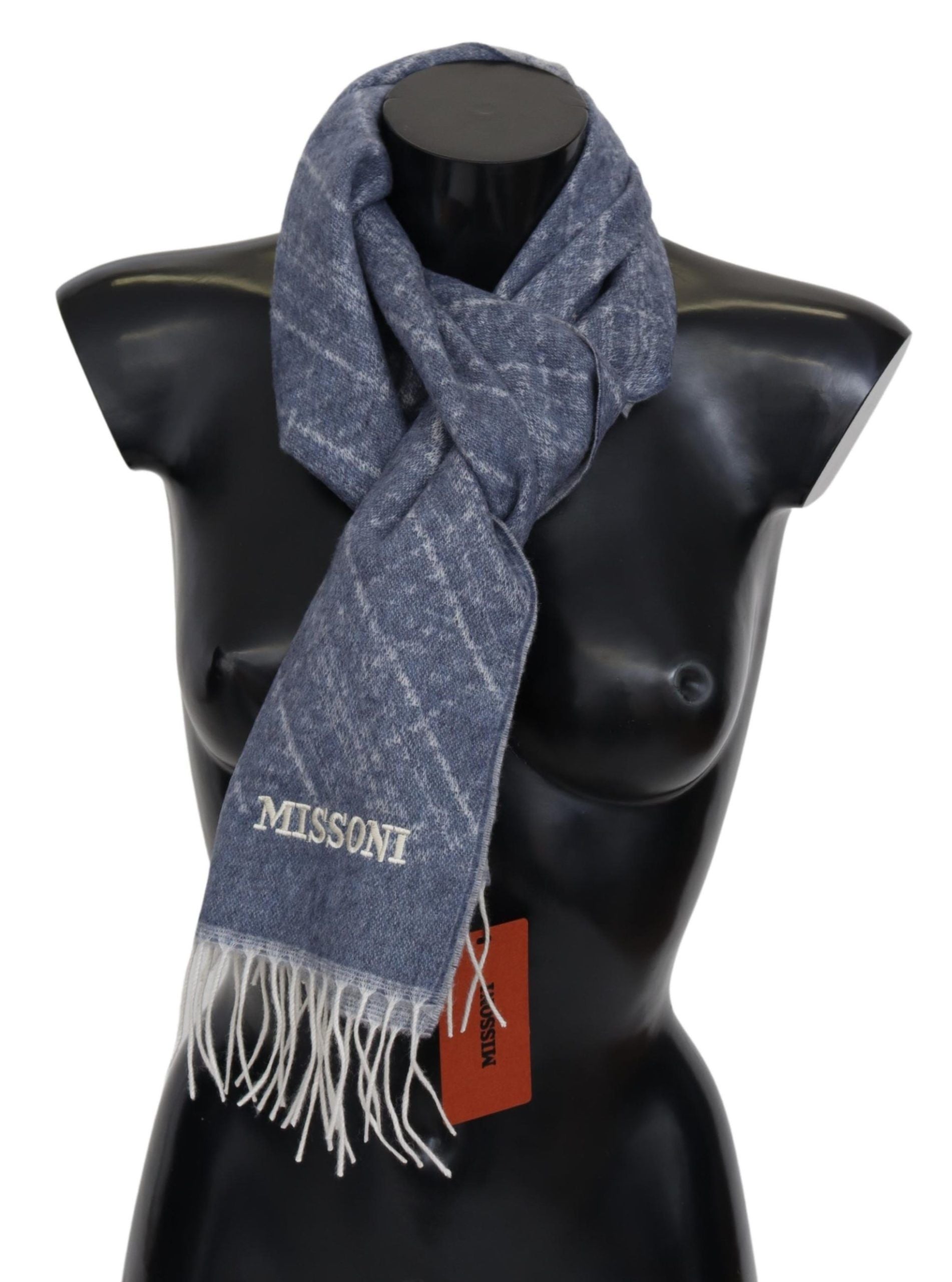 Elegant Cashmere Scarf with Signature Pattern