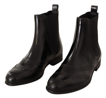 Elegantes botas Oxford negras con punta de ala en el tobillo