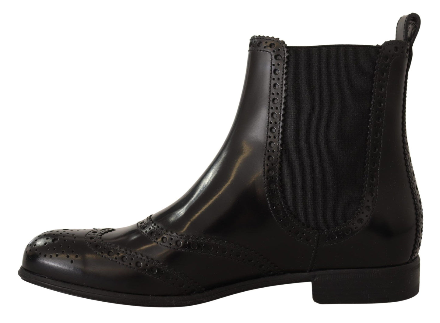 Elegantes botas Oxford negras con punta de ala en el tobillo