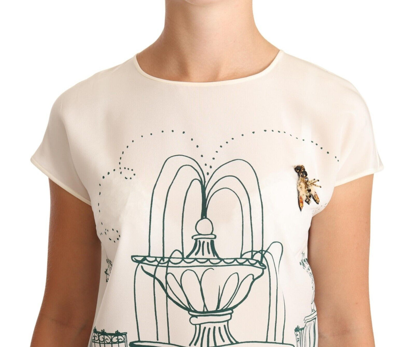 Elegant zijde botanische tuin fontein T-shirt