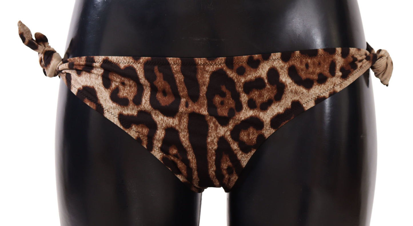 Braguita de bikini elegante con estampado de leopardo