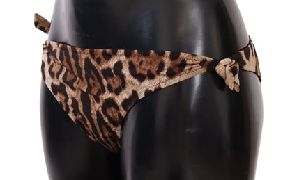 Braguita de bikini elegante con estampado de leopardo