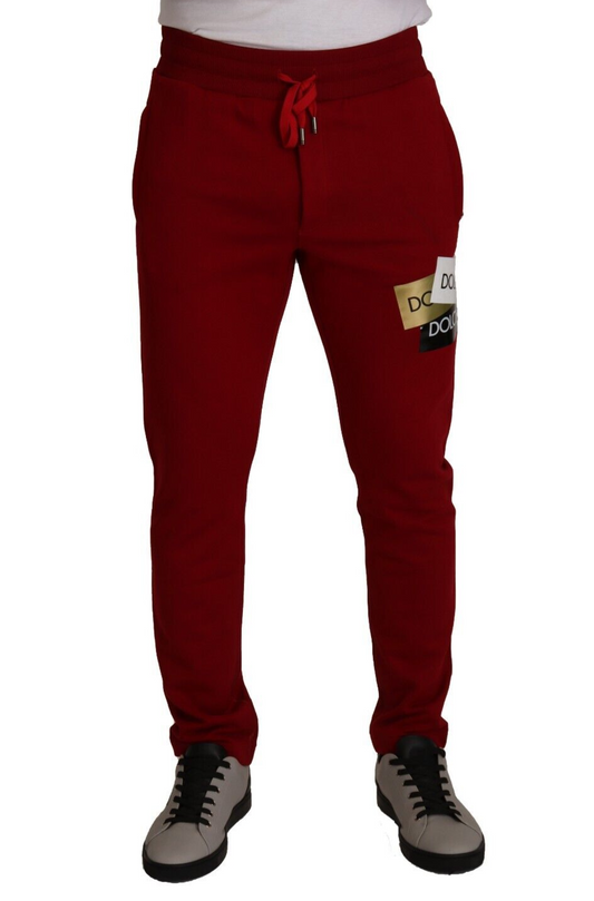 Elegante pantalón jogging rojo con cierre de cordón