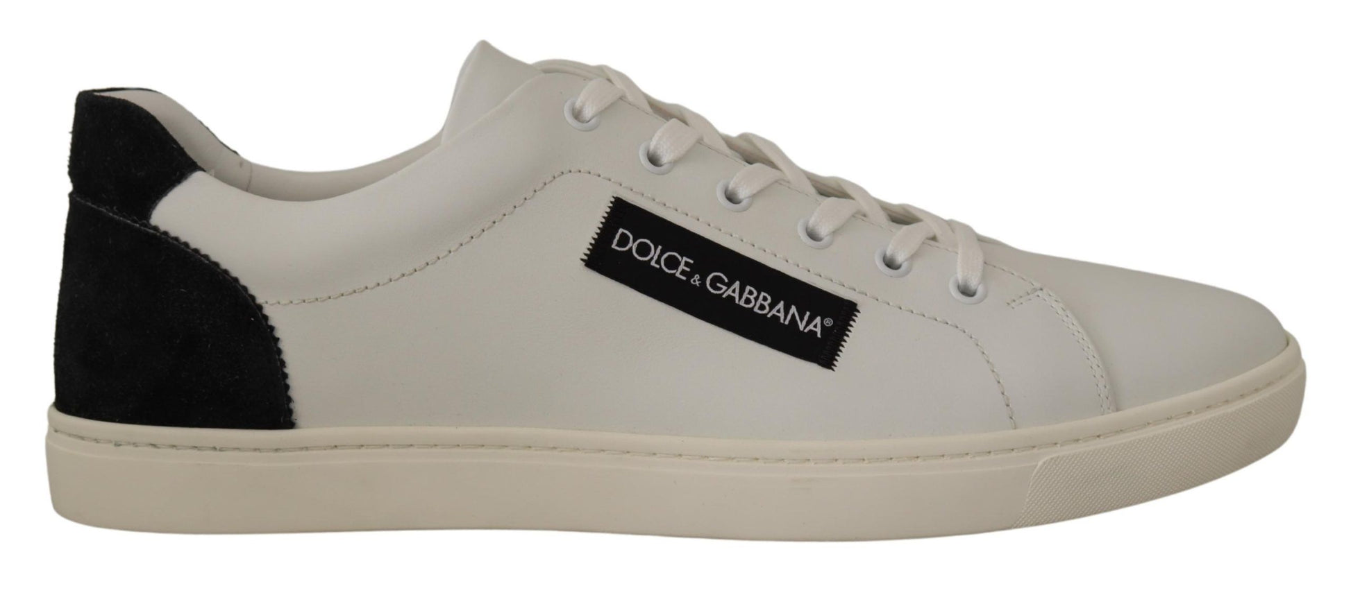 Elegantes tenis de cuero blancos