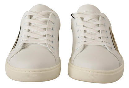 Elegante witte lederen sneakers met gouden accenten