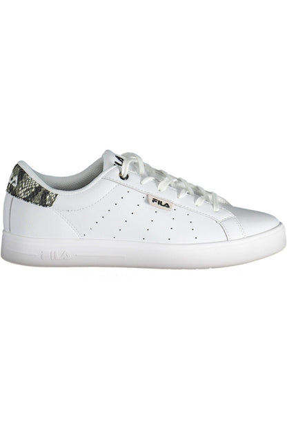 Chic White Sports Sneakers with Contrasting Details