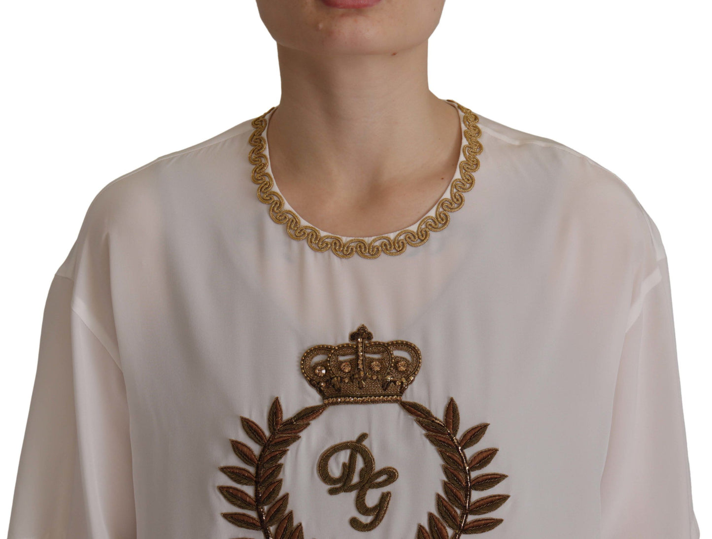 Elegante zijden blouse met gouden kroonborduurwerk