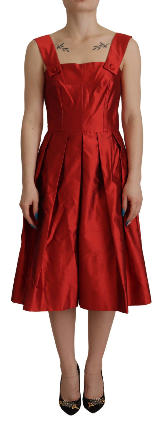 Vestido midi evasé de seda rojo radiante