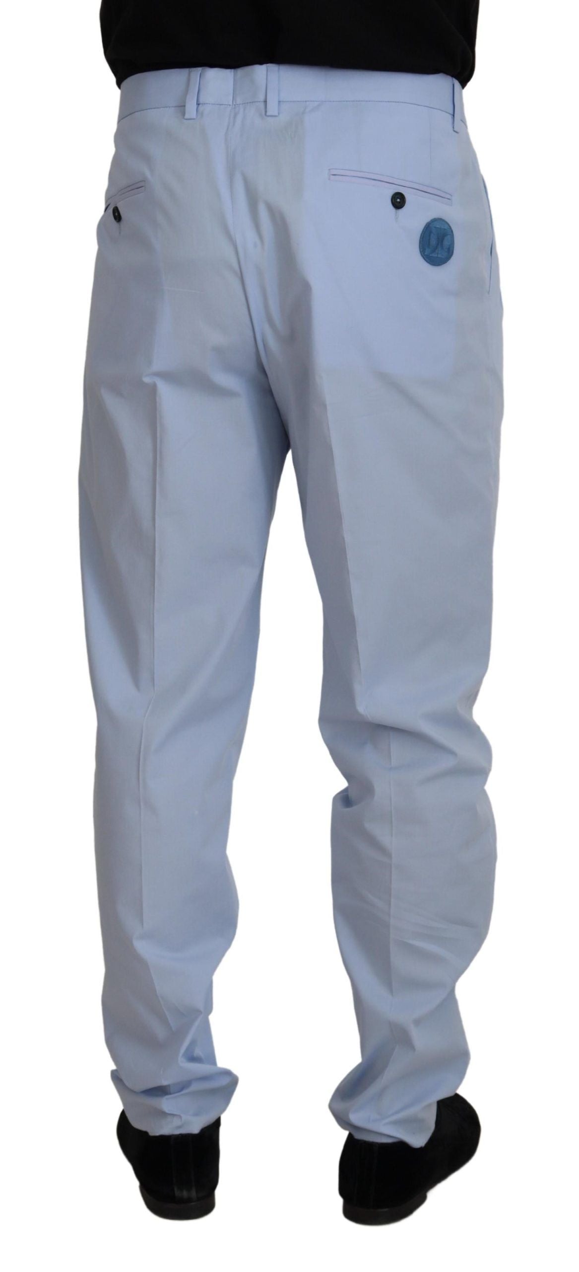 Chinos elegantes de corte slim en azul claro