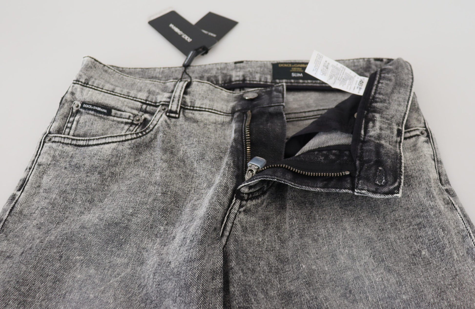 Denim gris slim fit elegante