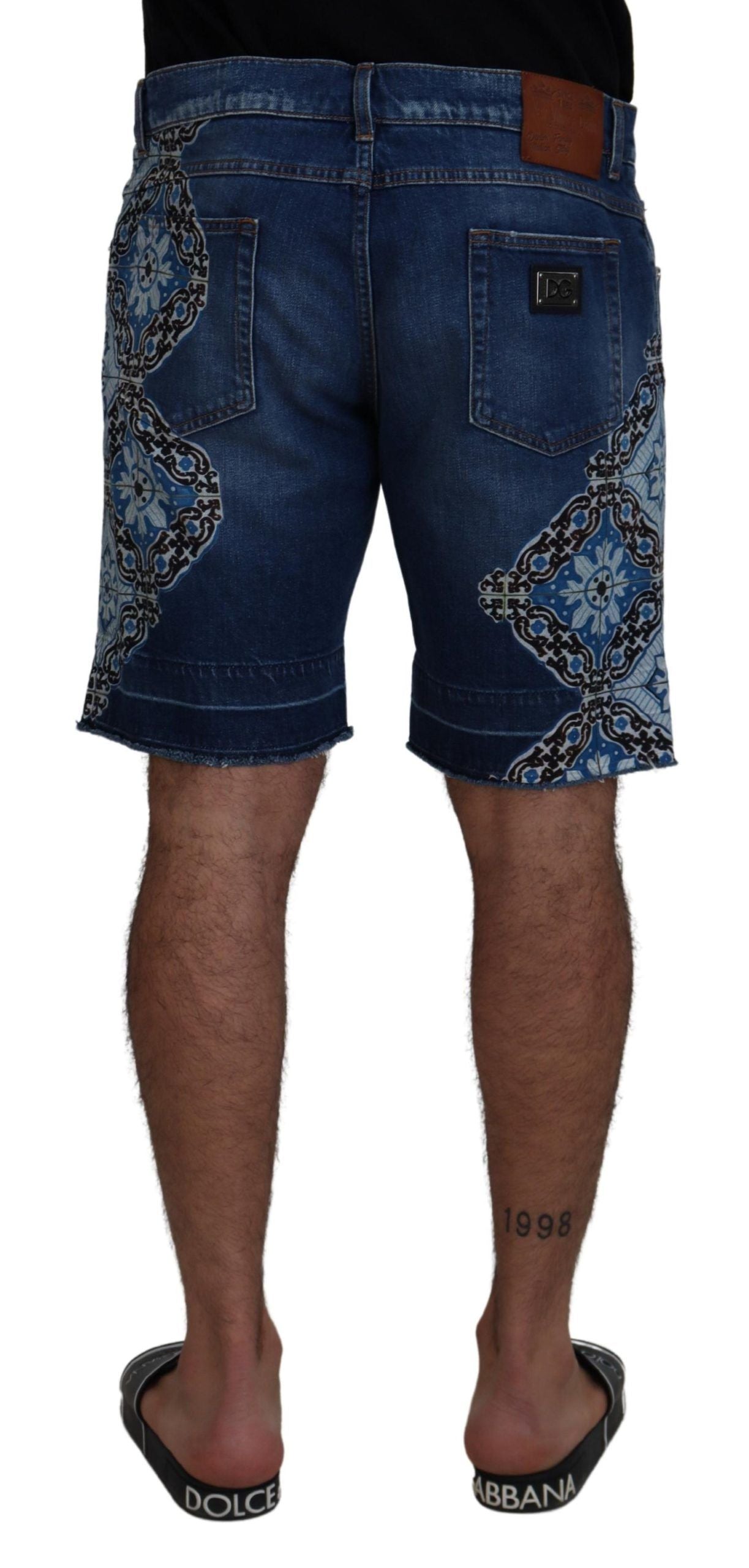 Elegante slim-fit denimshort