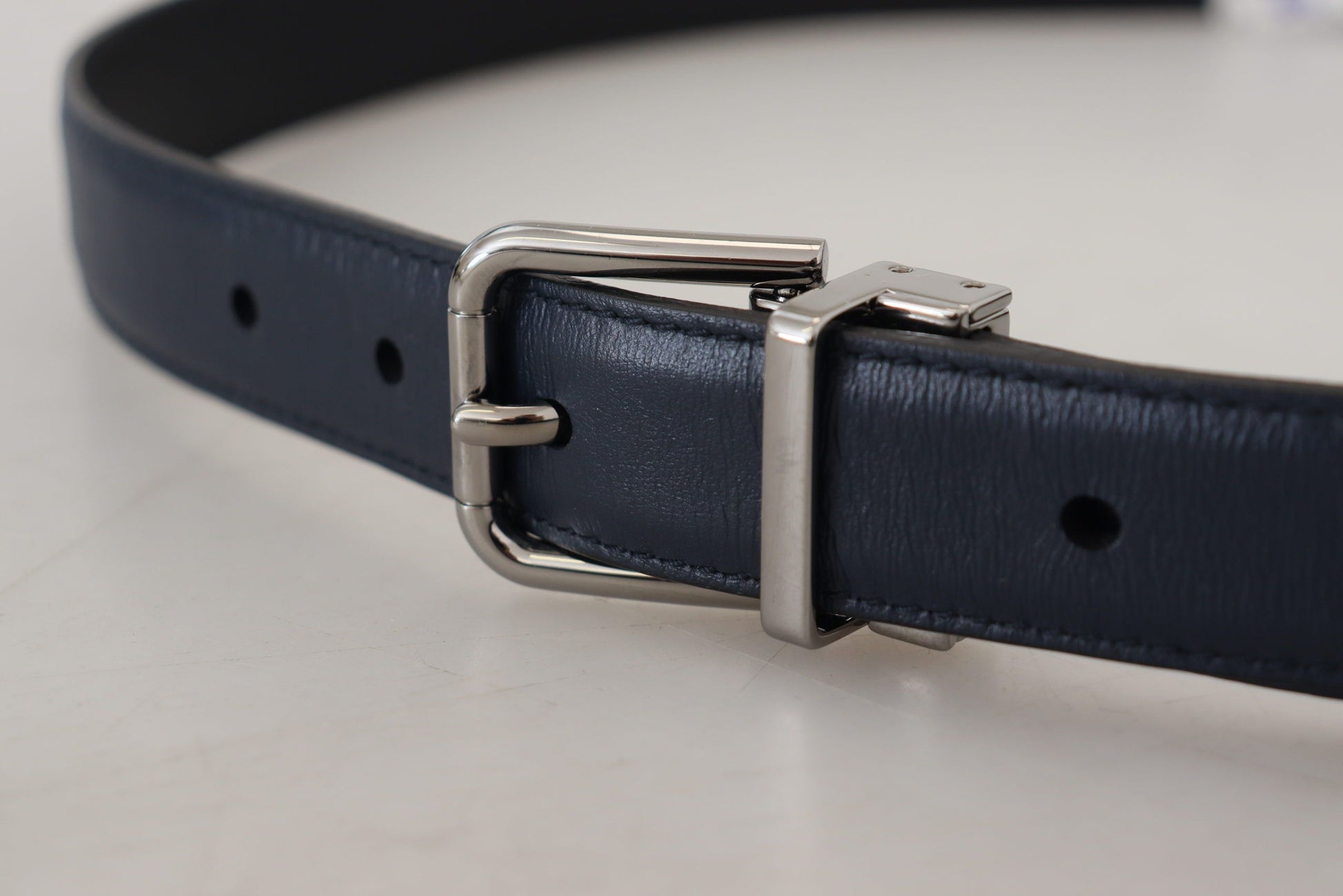 Elegant Blue Calf Leather Belt