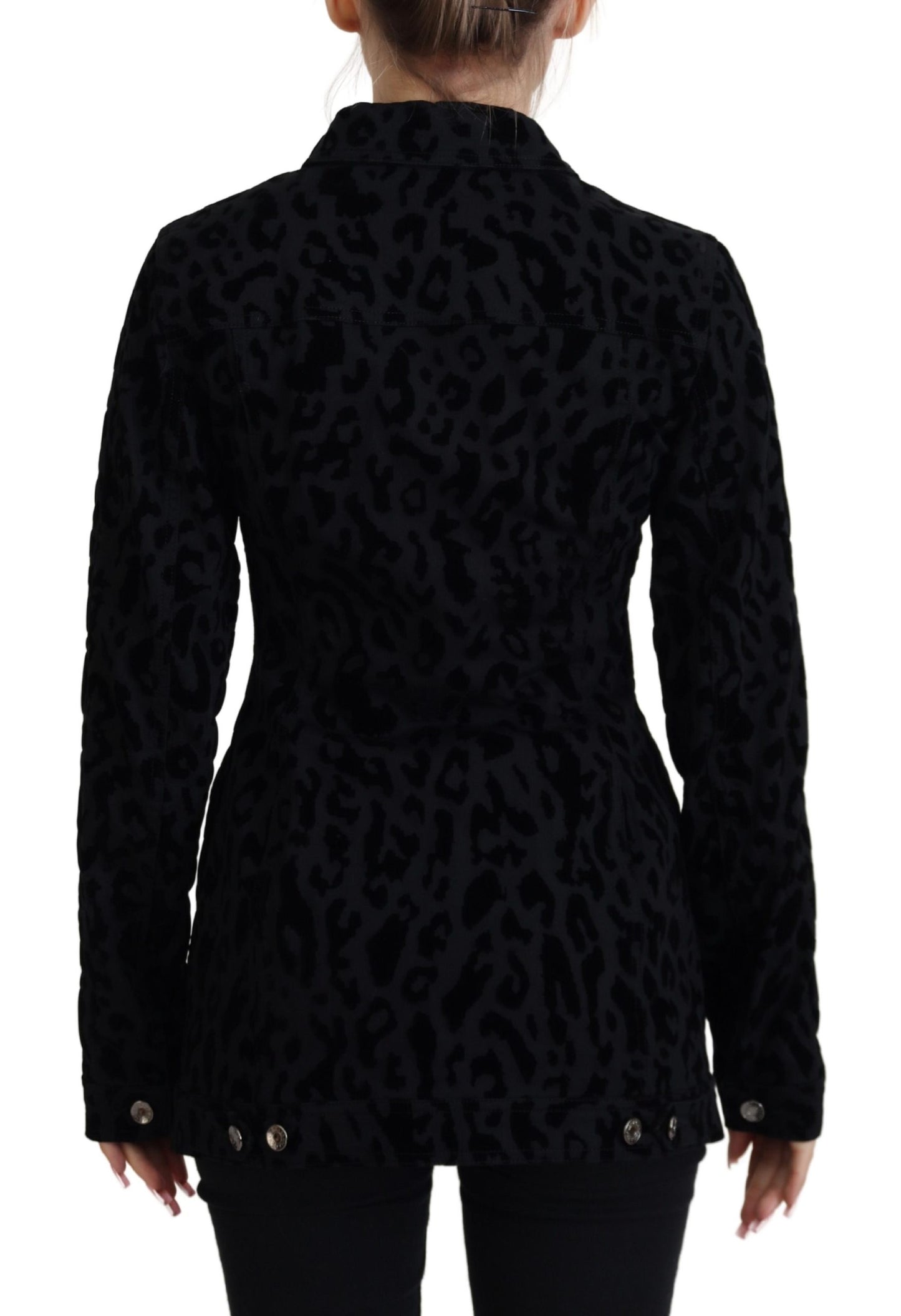 Chaqueta vaquera elegante con estampado de leopardo