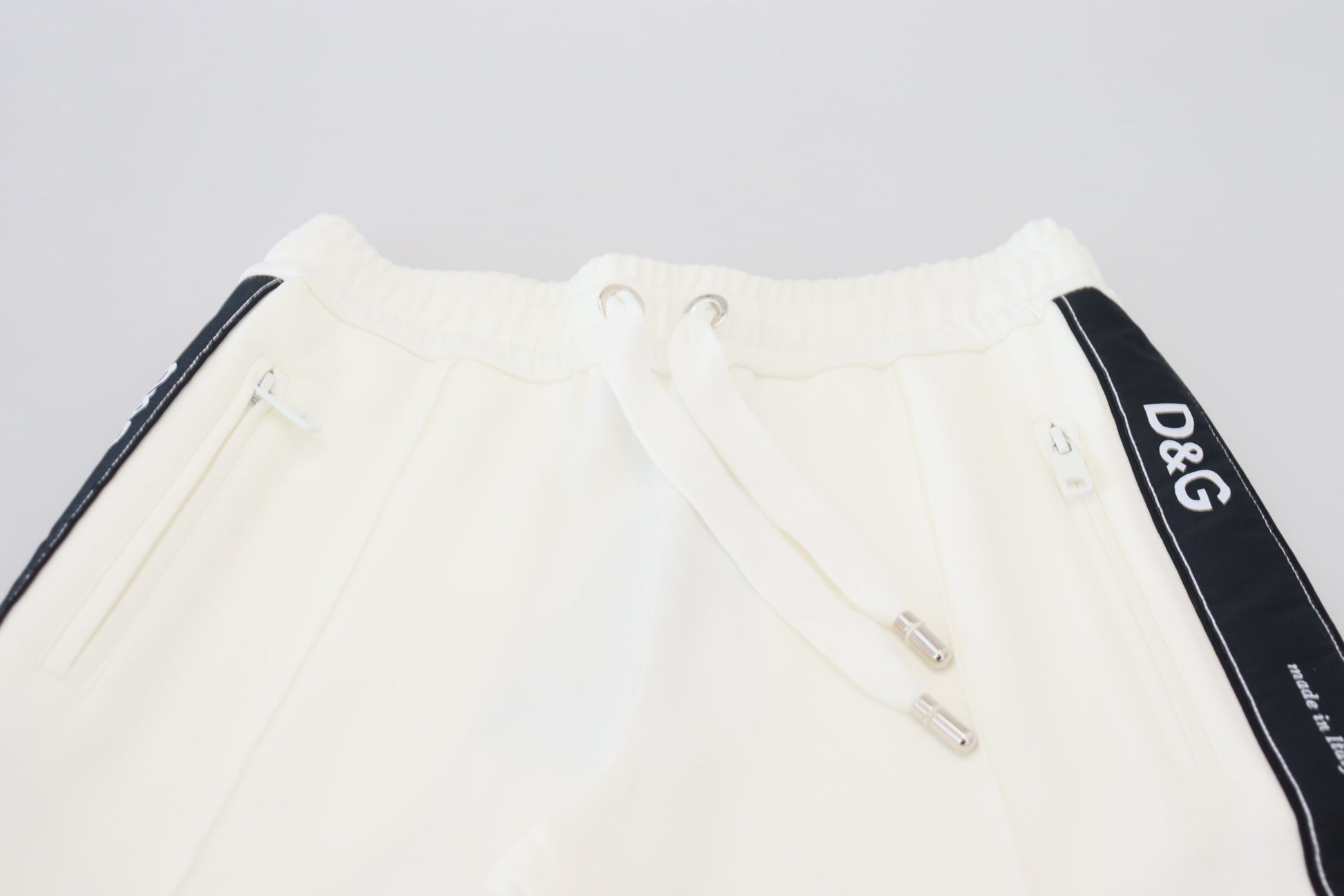 Chic White Jogger Pants for Elevated Comfort