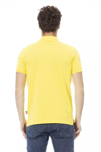 Polo de algodón amarillo sol con bordado elegante