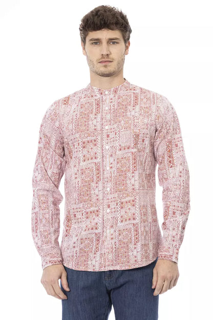 Camisa elegante con cuello mandarín carmesí