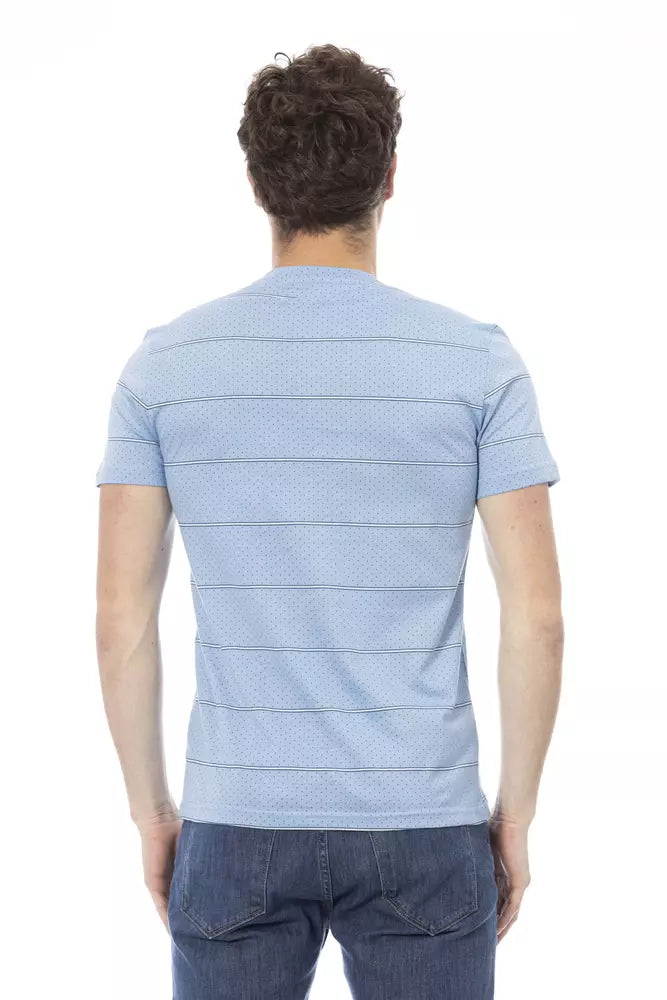 Camiseta elegante de algodón azul claro