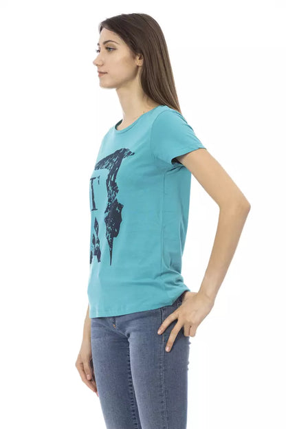 Elegant lichtblauw T-shirt met chique print op de voorkant