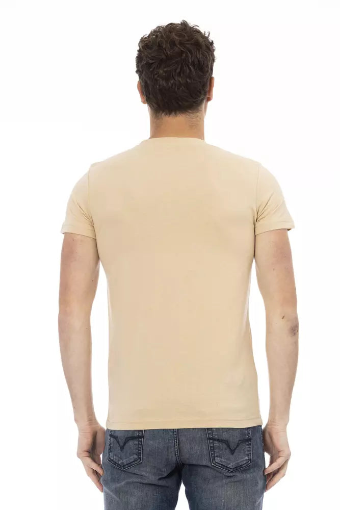 Elegante camiseta beige con cuello redondo y estampado elegante