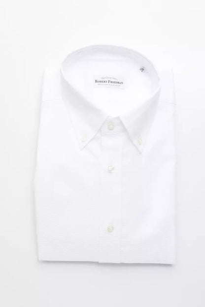 Elegante camisa blanca con botones de algodón