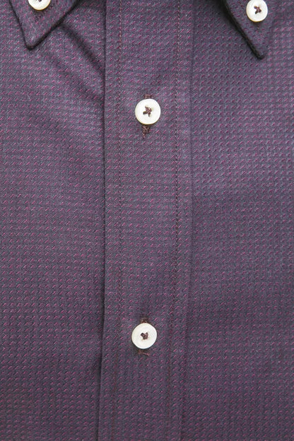 Elegante camisa negra con botones de algodón