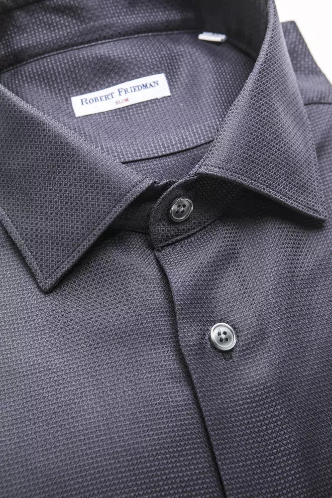 Camisa azul elegante con cuello medio y delgado para hombre