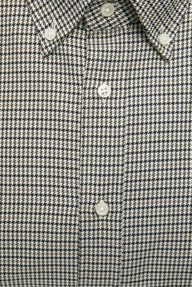 Camisa regular con botones de algodón beige