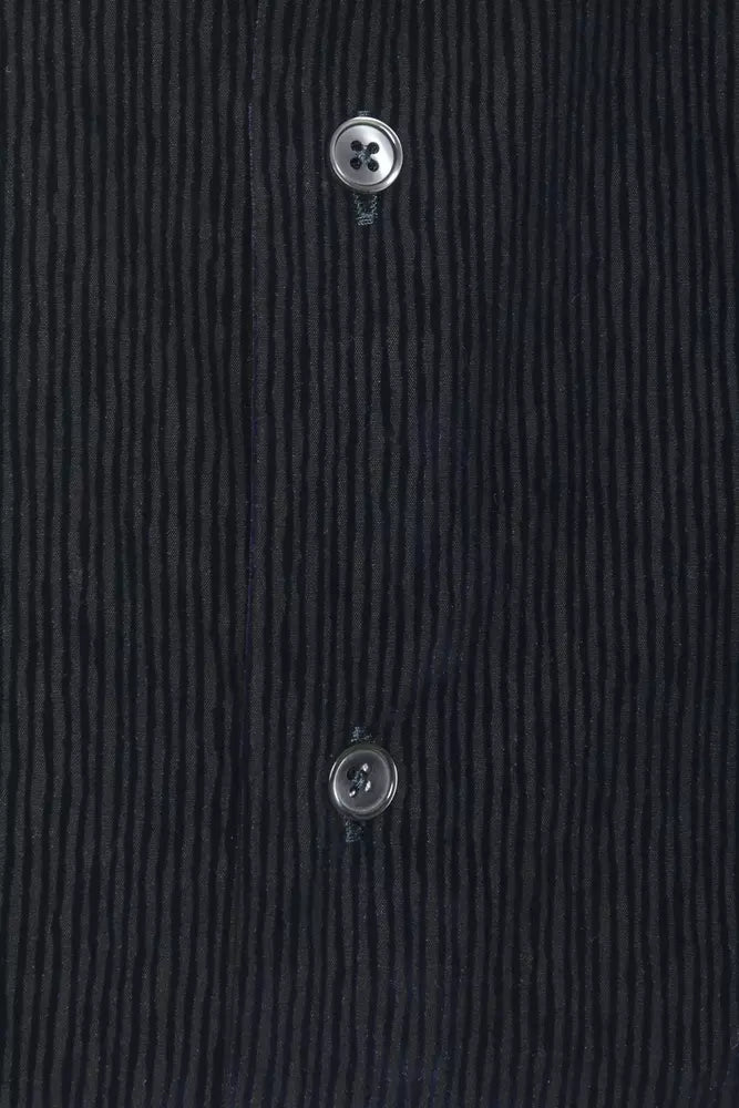 Camisa elegante de algodón con cuello medio delgado