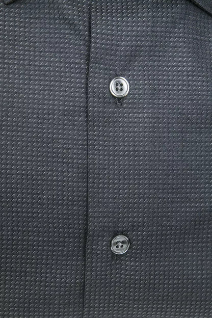 Camisa elegante con cuello ajustado en mezcla de algodón negra