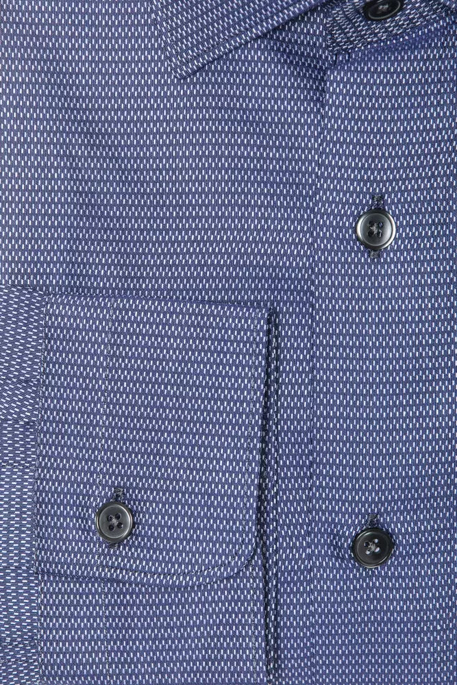 Camisa elegante de algodón azul con cuello ajustado