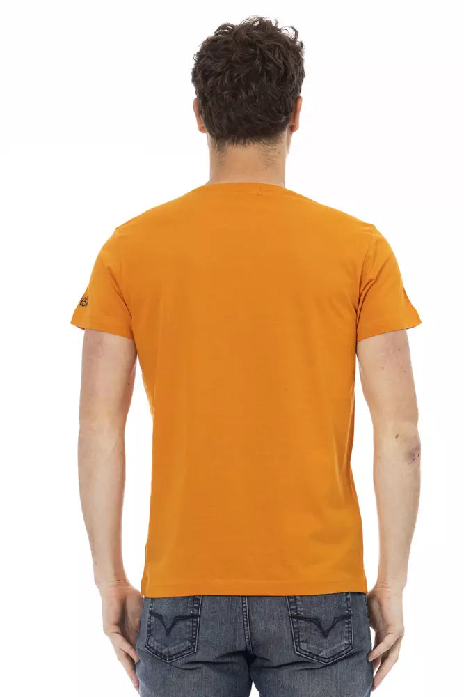 Camiseta naranja de manga corta con cuello redondo