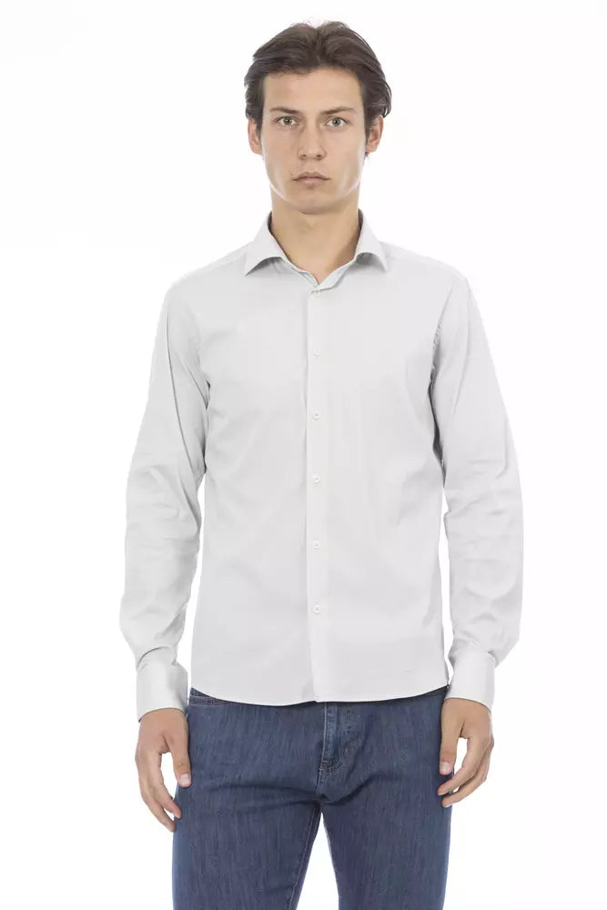 Camisa de diseño elegante y ajustada en color gris