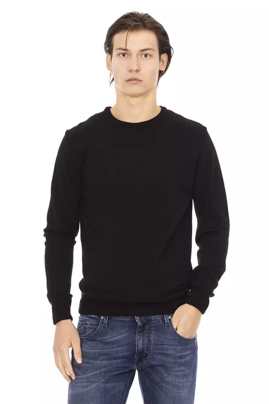 Elegante suéter de cuello alto negro