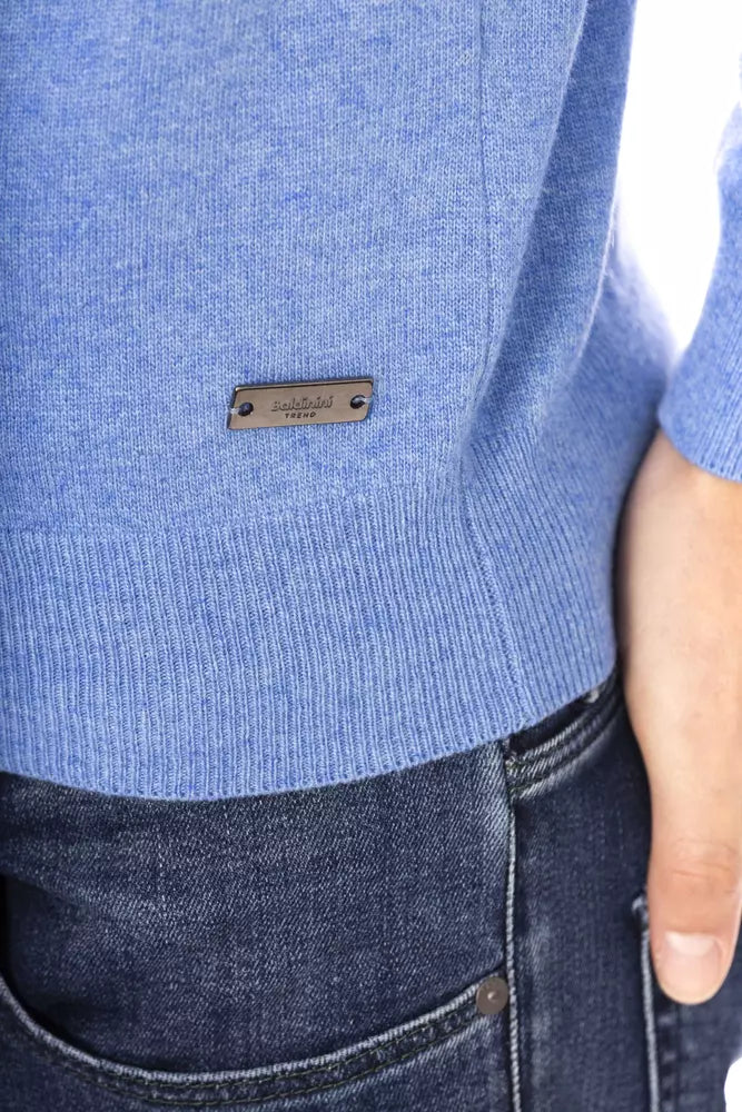 Elegante suéter azul claro con cuello redondo para hombre