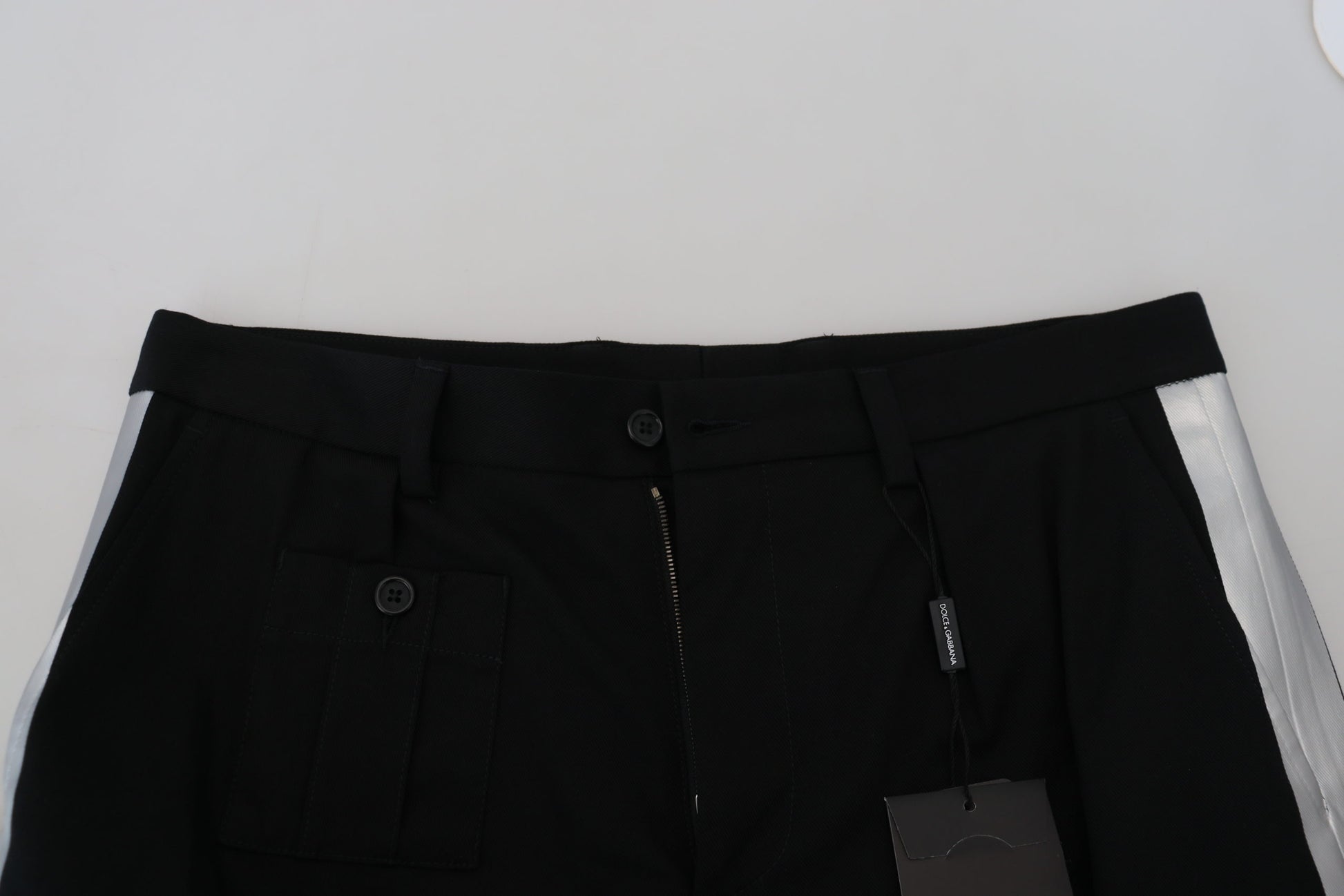 Elegantes pantalones cortos negros MainLine