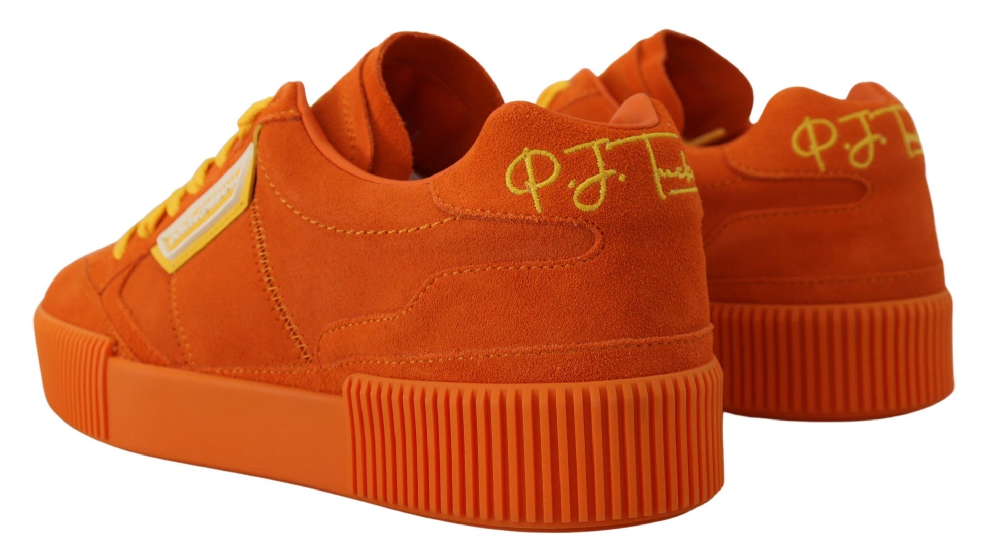 Zapatillas elegantes con cordones de ante naranja