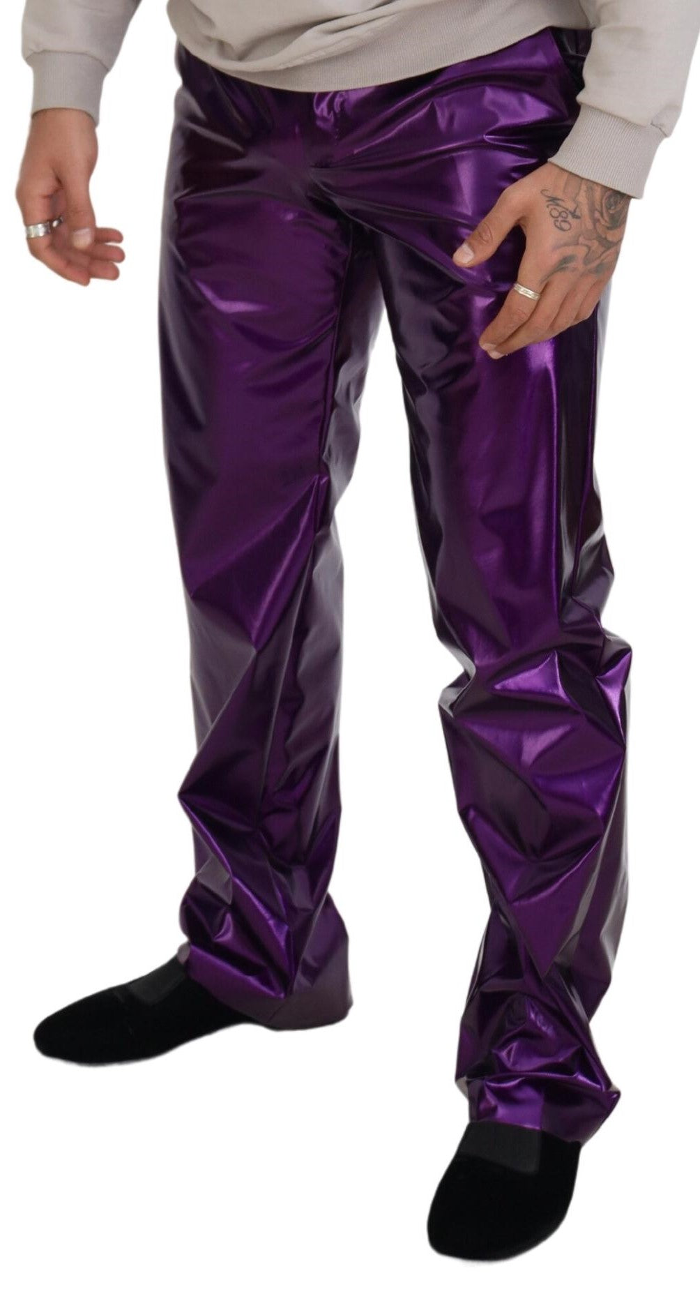 Elegantes pantalones de corte recto de color morado brillante