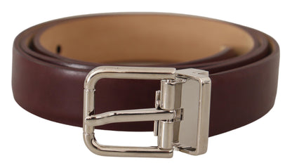 Elegante leren riem met zilverkleurige gesp