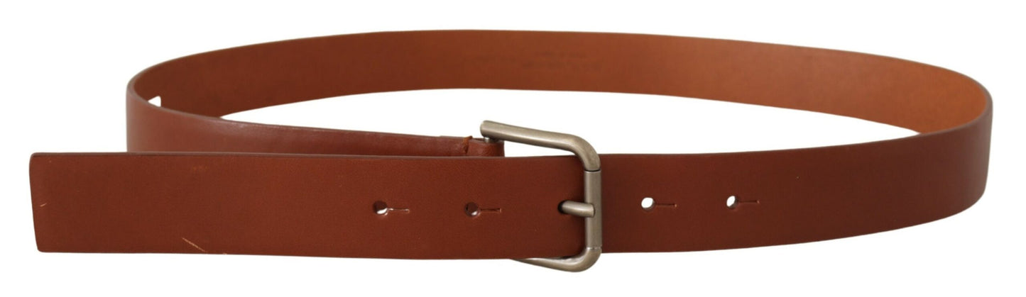 Elegant Leather Belt with Metal Buckle