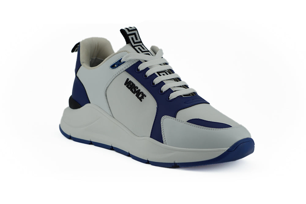 Elegante blauwe en witte lederen sneakers