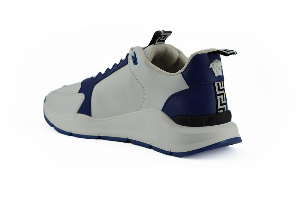 Elegante blauwe en witte lederen sneakers