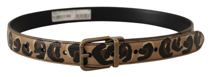 Chique leren riem met gegraveerd logo